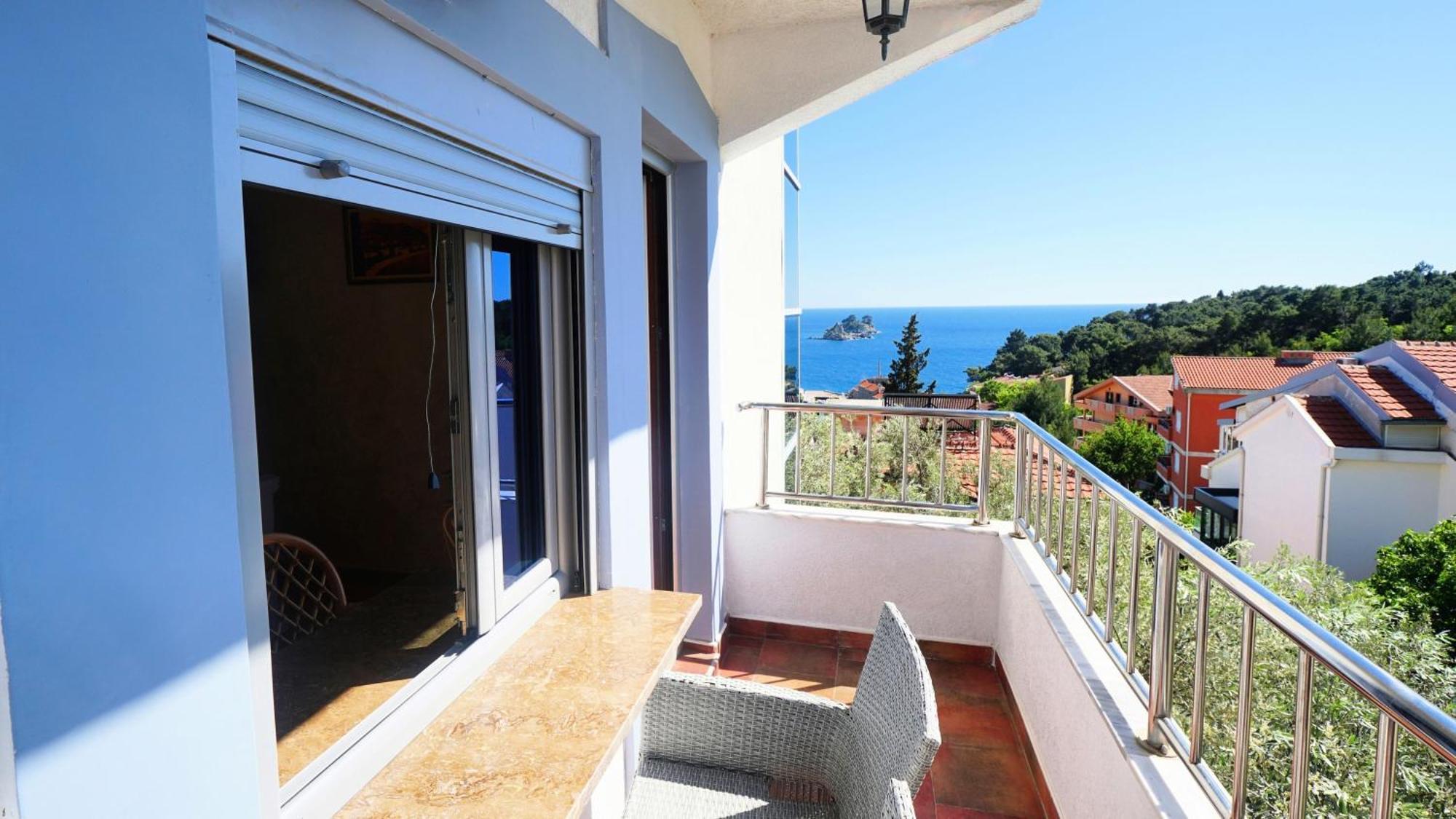 Medin Apartments Bluvista Petrovac Exterior foto