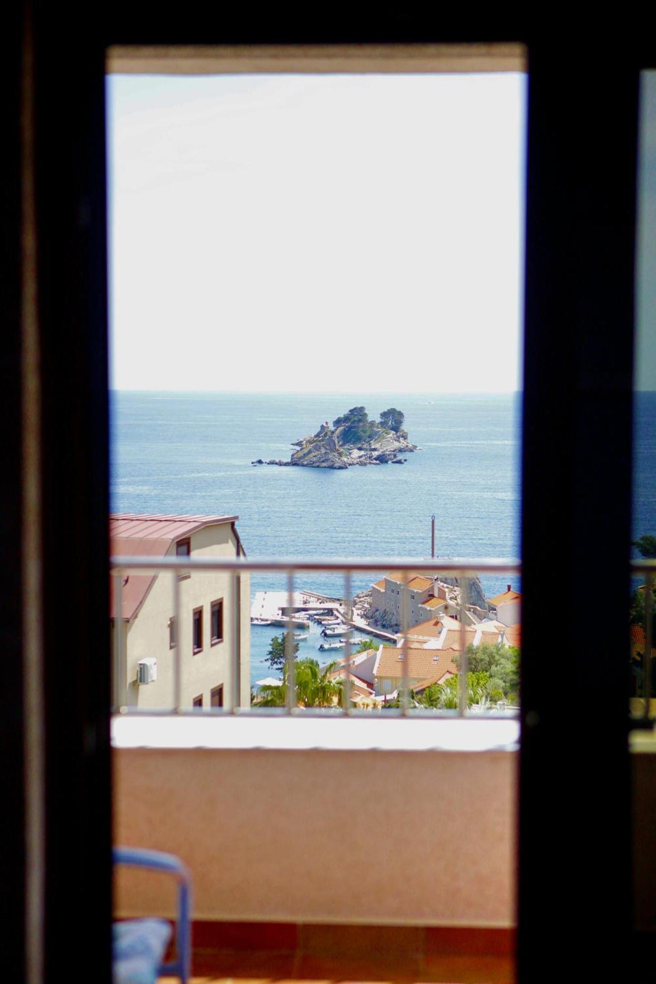 Medin Apartments Bluvista Petrovac Exterior foto