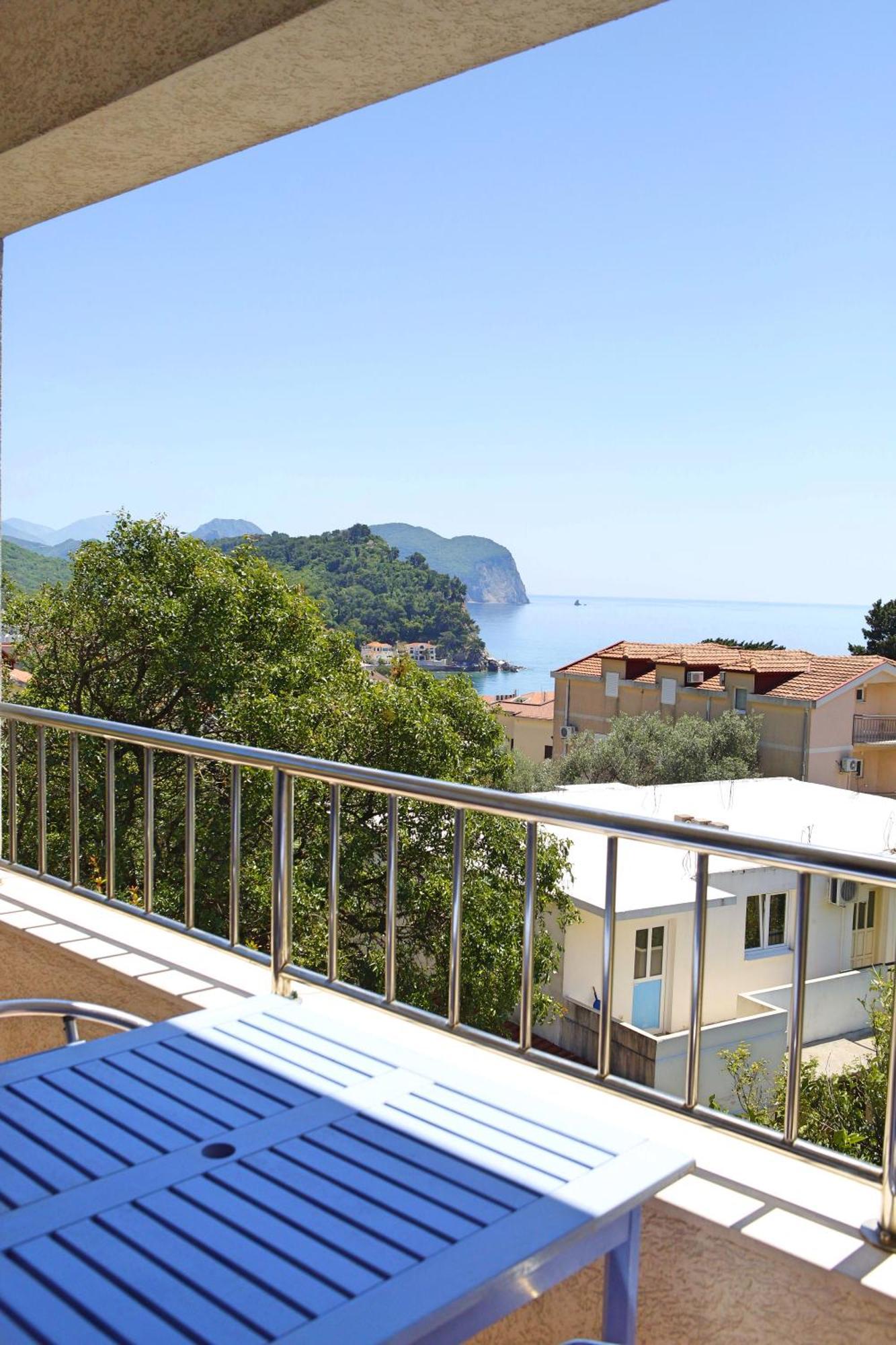 Medin Apartments Bluvista Petrovac Exterior foto